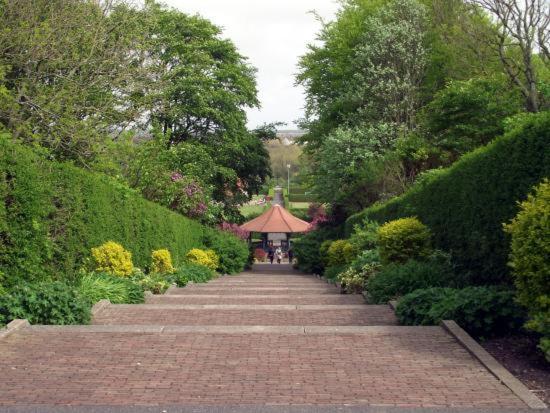 Holbeck Garden Villa Barrow-in-Furness Εξωτερικό φωτογραφία